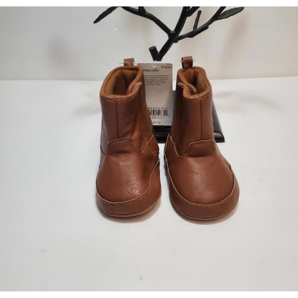 Nwt Carters Infant Ankle Boots Peel And Stick Closure Color Brown
